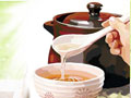 砭術(shù)醫(yī)案之砭石調(diào)理慢性腸炎
